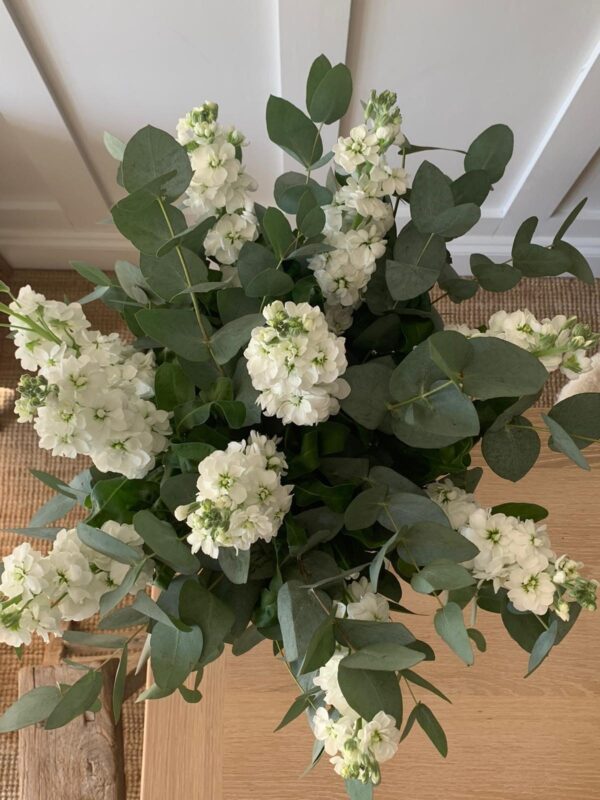 Seasonal Flower Bouquet - Willow & Stock